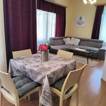 Apartment Apartmens Kimm Ii
